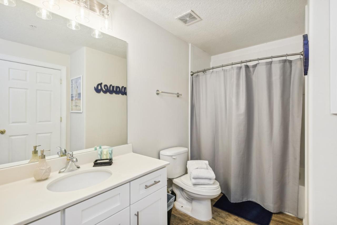 Holiday home Tropic Winds #607 By Book That Panama City Beach